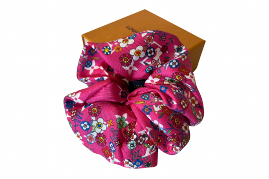 Louis Vuitton x Takashi Murakami Superflat Monogram Chouchou Pink