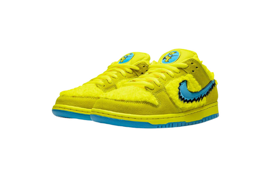 Nike Dunk Low Grateful Dead Bears Sneaker