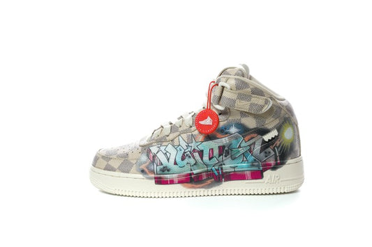 Louis Vuitton x Nike Air Force 1 Midcut от "Graffiti"