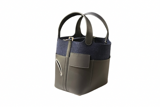 Hermes Wool Felt Swift Go Team Picotin Lock 18 PM Caban/Bleu Nuit