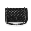 Мини-сумка Chanel из черной икорной кожи